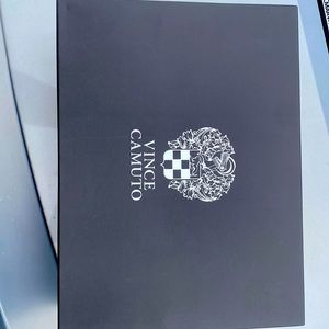 9M Vince Camuto black vc-veranda casual heel